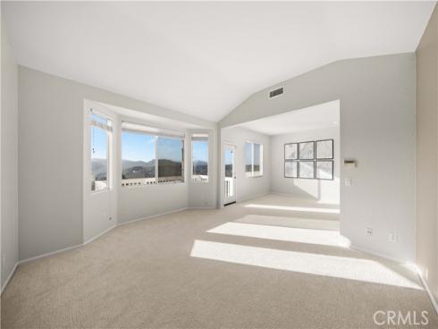 7  Hollyleaf  , Aliso Viejo, CA