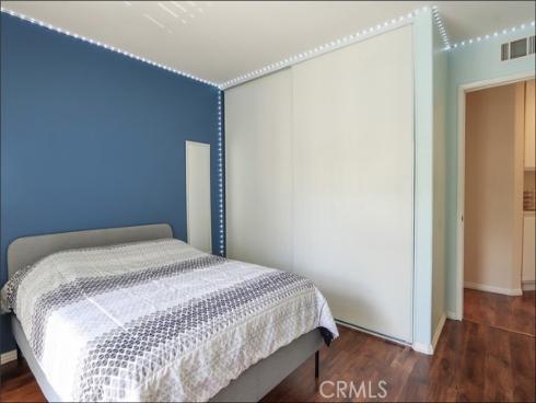 12  Hawaii  , Aliso Viejo, CA