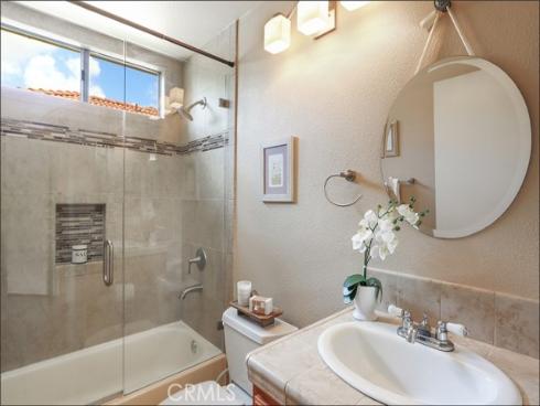 12  Hawaii  , Aliso Viejo, CA
