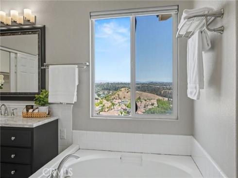 18  Lyon Ridge  , Aliso Viejo, CA