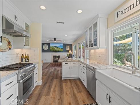 14  Helmcrest  , Aliso Viejo, CA