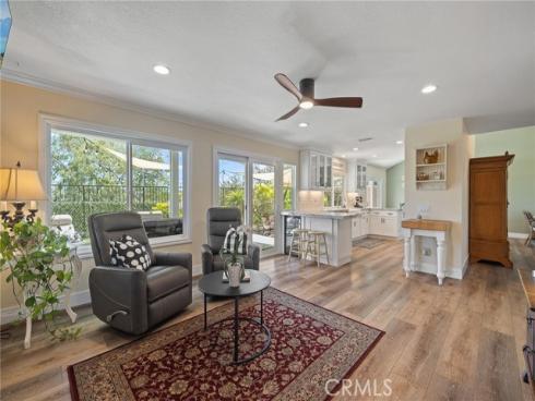 14  Helmcrest  , Aliso Viejo, CA