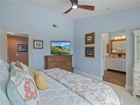 14  Helmcrest  , Aliso Viejo, CA