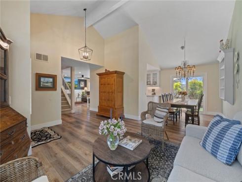 14  Helmcrest  , Aliso Viejo, CA