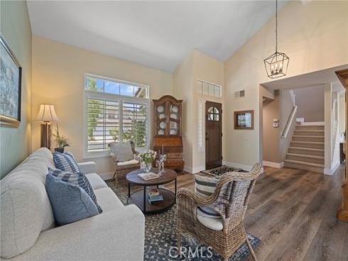 14  Helmcrest  , Aliso Viejo, CA