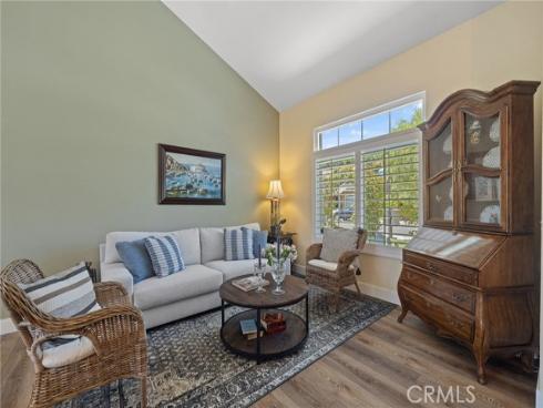 14  Helmcrest  , Aliso Viejo, CA