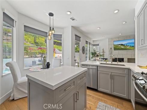 22 Sandbridge , Aliso Viejo, CA