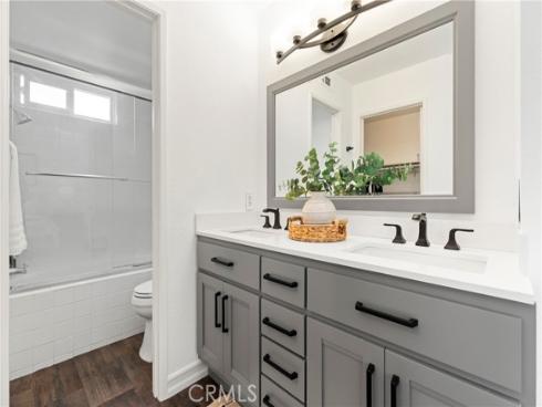 1  Hazelbranch  , Aliso Viejo, CA