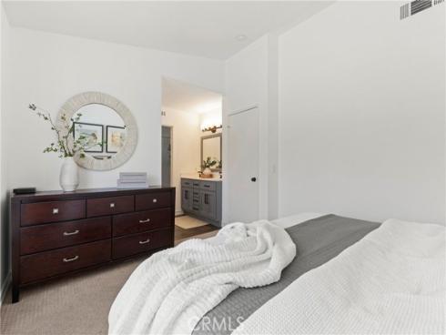 1  Hazelbranch  , Aliso Viejo, CA