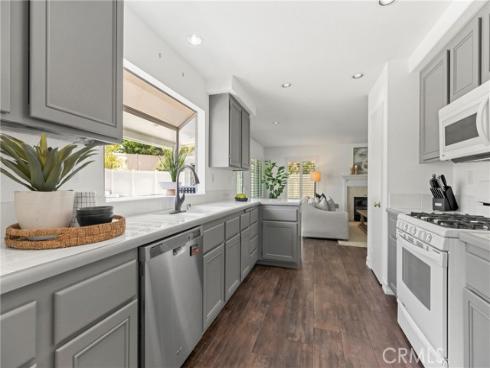 1  Hazelbranch  , Aliso Viejo, CA