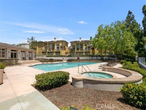 136 Woodcrest Lane, Aliso Viejo, CA