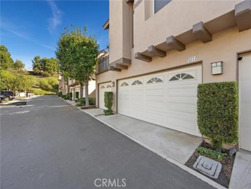 1232 S Country Glen   Way, Anaheim Hills, CA