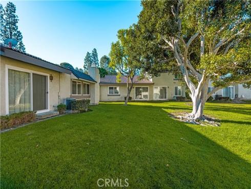 5573 E Vista Del Rio , Anaheim Hills, CA