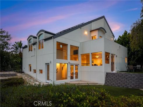 385 S Via Montanera  , Anaheim Hills, CA