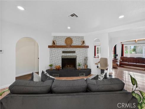 170 S Mohler  , Anaheim Hills, CA