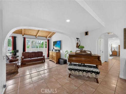 170 S Mohler  , Anaheim Hills, CA