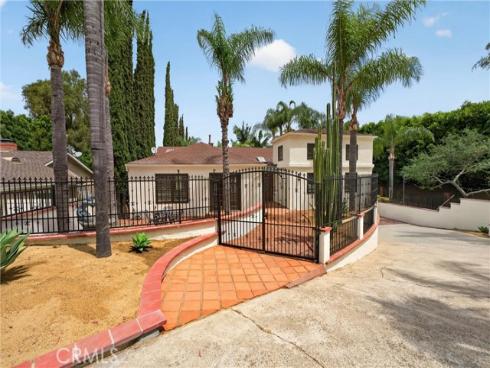 170 S Mohler  , Anaheim Hills, CA