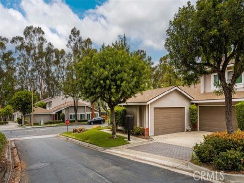 6520 E Camino  1  Vista, Anaheim Hills, CA