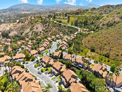 6041 E Queens Drive, Anaheim Hills, CA