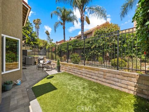 6041 E Queens Drive, Anaheim Hills, CA