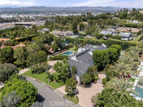 130 S Leola Way  , Anaheim Hills, CA