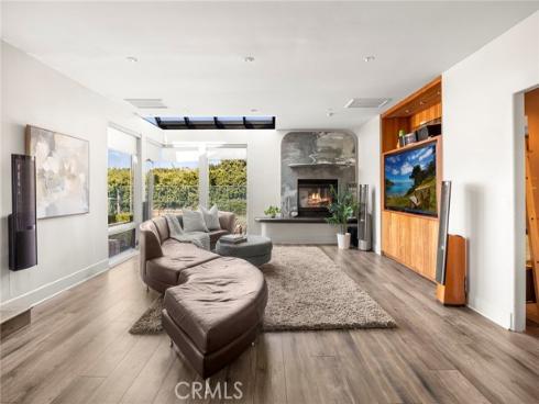 130 S Leola Way  , Anaheim Hills, CA