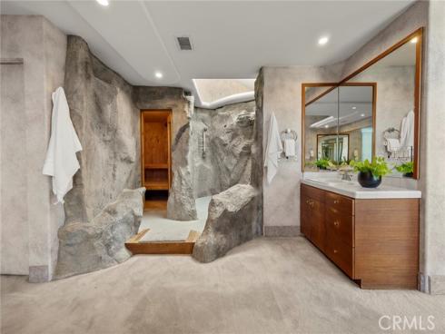 130 S Leola Way  , Anaheim Hills, CA