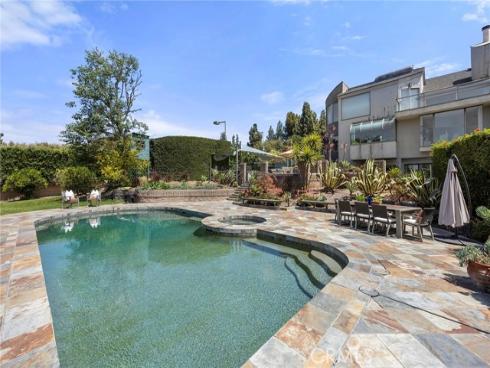 130 S Leola Way  , Anaheim Hills, CA