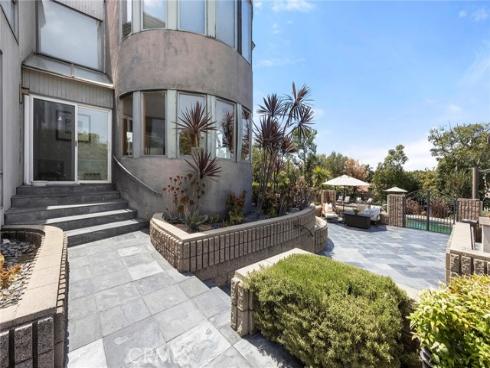 130 S Leola Way  , Anaheim Hills, CA