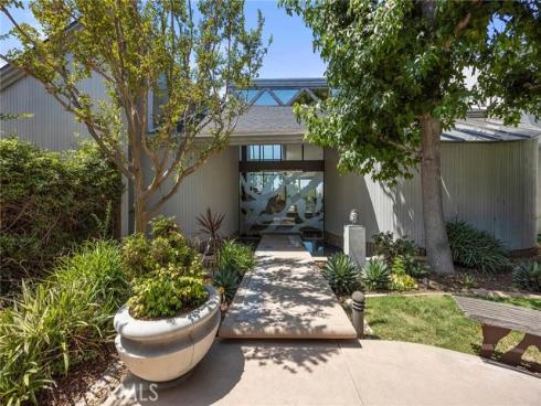130 S Leola Way  , Anaheim Hills, CA