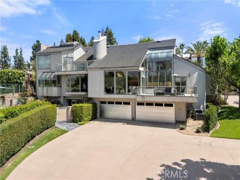130 S Leola Way  , Anaheim Hills, CA
