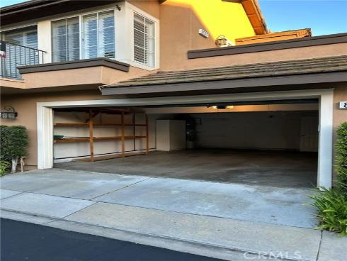 8070 E Goldenrod  , Anaheim Hills, CA