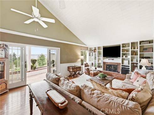 858 S Bluebird Circle , Anaheim Hills, CA