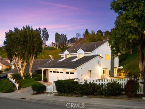 4370 E Lamp Post Way, Anaheim Hills, CA