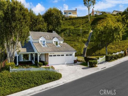 4370 E Lamp Post Way, Anaheim Hills, CA