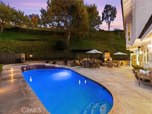 4370 E Lamp Post Way, Anaheim Hills, CA