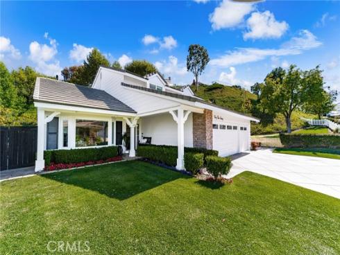 4370 E Lamp Post Way, Anaheim Hills, CA