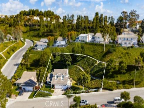 4370 E Lamp Post Way, Anaheim Hills, CA