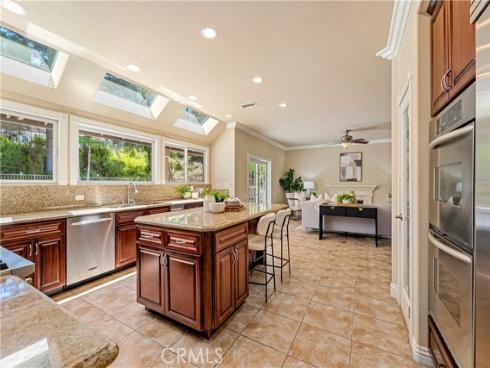970 S Barton Court, Anaheim Hills, CA