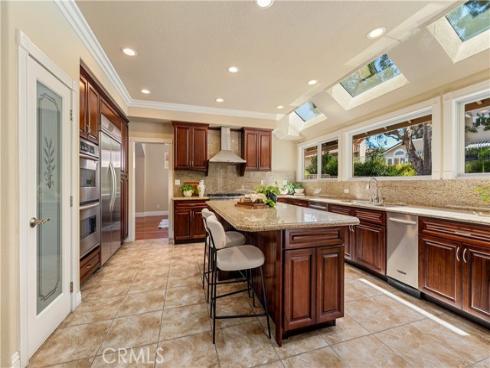 970 S Barton Court, Anaheim Hills, CA