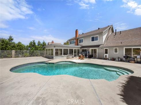 4029 E Country Canyon Rd , Anaheim Hills, CA