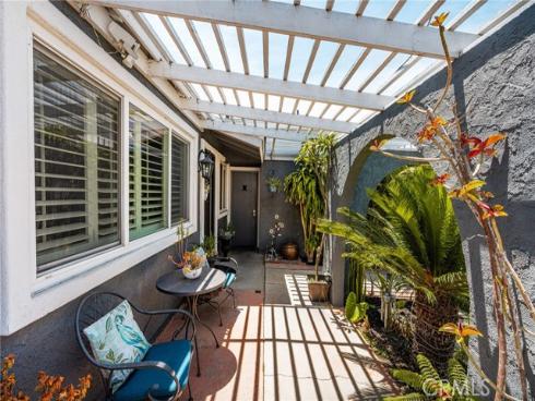 4154 E Fauna   Avenue, Anaheim Hills, CA