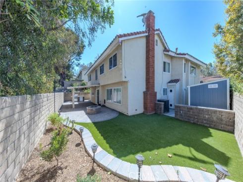 160 N Eucalyptus  , Anaheim Hills, CA