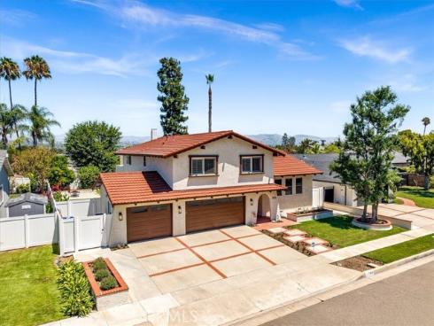 5925 E Tiber  , Anaheim Hills, CA