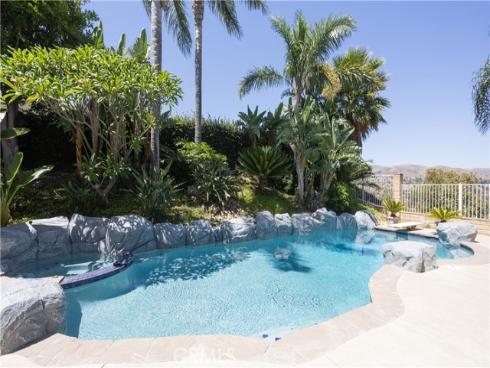 8505 E Meadowridge  , Anaheim Hills, CA