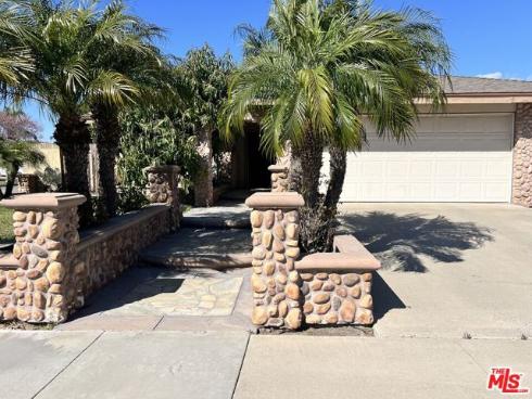 2513 W Fulcrum Place, Anaheim, CA
