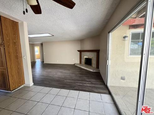 2513 W Fulcrum Place, Anaheim, CA