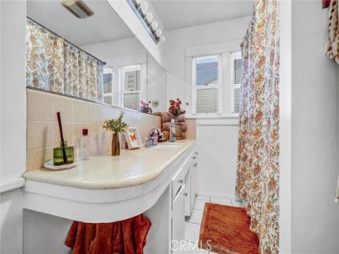833 S Lemon Street, Anaheim, CA