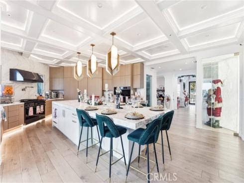 381 S Henning Way, Anaheim, CA