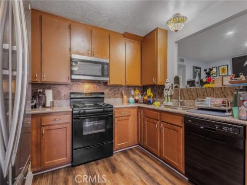 1381 S Walnut 2105 , Anaheim, CA
